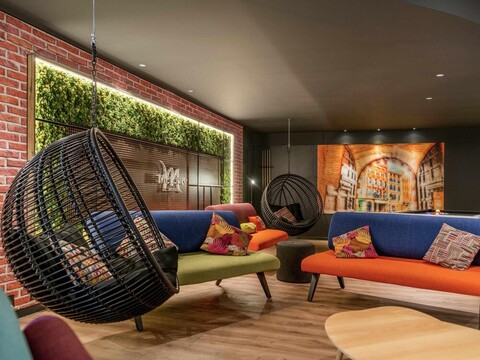 머큐어 툴루즈 센터 콩판 호텔