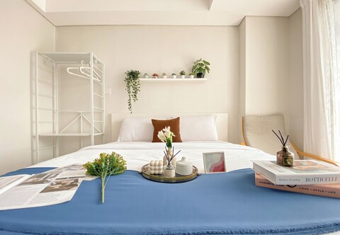 다안 모곳 시티, 역 근처의 스튜디오 아파트먼트