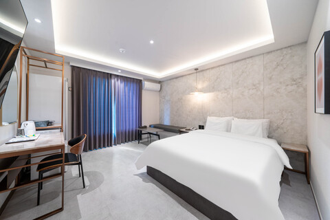 서천 브라운도트 서천장항점