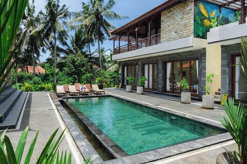 쿠부 마나 우붓