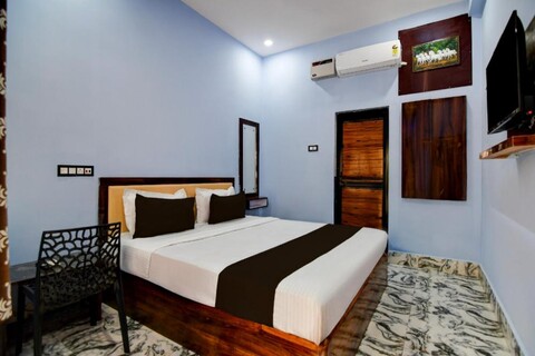Hotel O by OYO Srinath palace