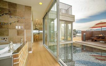 통영 모노퍼니펜션