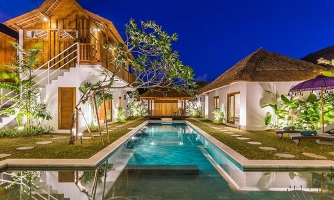 발리의 알프레드가 운영하는 빌라 호이