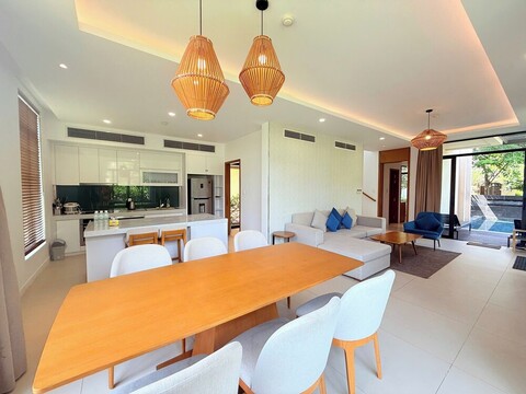 럭셔리 빌라, 비치 프론트