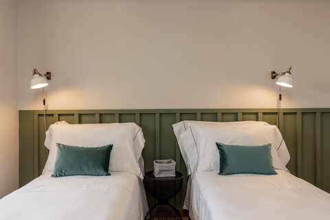 필 포르토 와인 이센스 IV