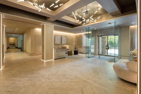 더 빅맨 타워, 트레이드마크 컬렉션 바이 윈덤