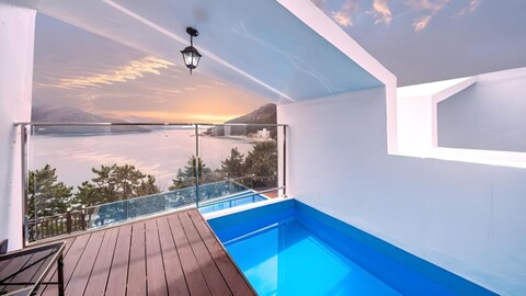 거제 해피독 펫 펜션 (풀빌라, 반려견 전용)