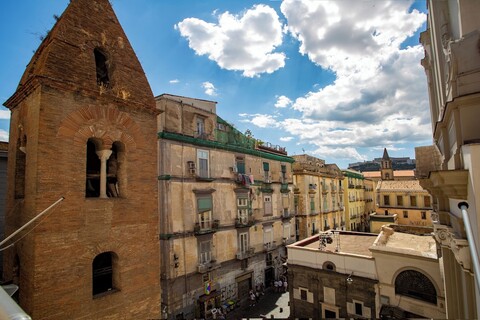 호텔 네아폴리스