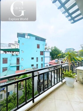 웨스트 레이크 홈즈