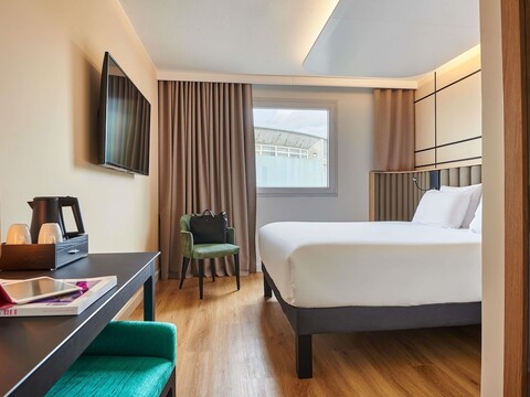 메르큐르 파리 난테르