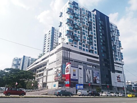 제타파크 콘도미니엄 바이 에밀리 인 타운