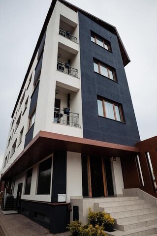 조지의 플라이 앤 스테이