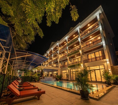 Pich Kunthea Angkor Resort