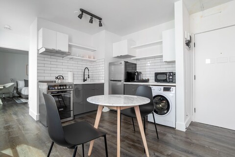 레지드 시애틀 다운타운, 윈덤 레지던스