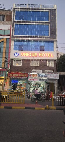 Unique Hotel