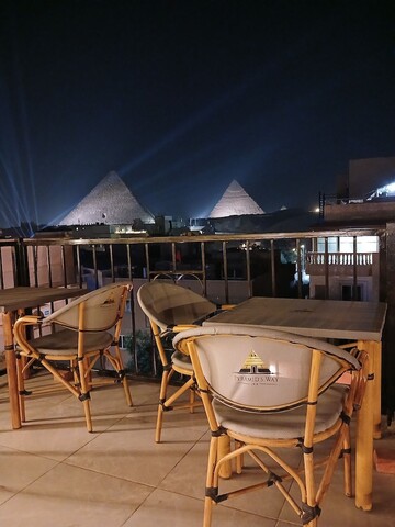 피라미드 웨이 인