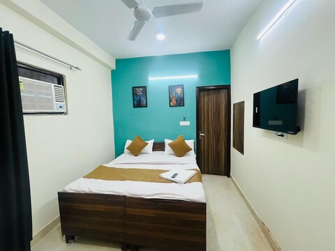 룸샬라 호텔 안몰