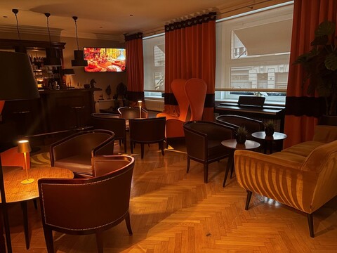 메종 루테리아 R