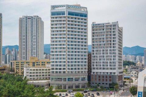 Sokcho Richeville Signature Hotel and Residence
