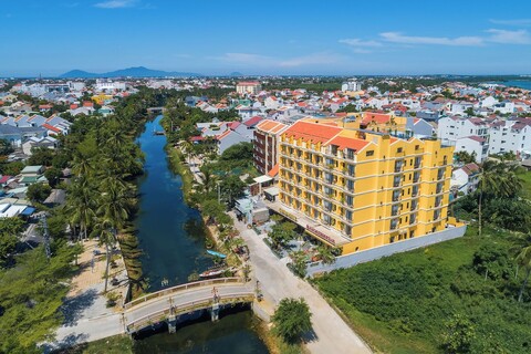 솔루나 다남, 호이안의 예술적 휴식