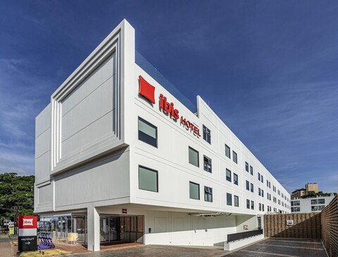 이비스 치앙마이 님만 저니허브