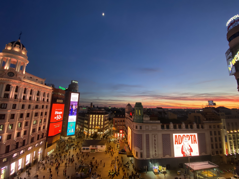 써니마드리드 🇪🇸 SunnyMadrid