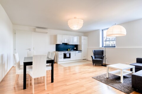 이지-플랫 필그람가세 - 아파트먼트, 지하철 근처