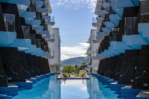 The Beachfront Hotel Phuket