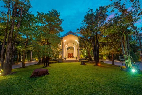 더 프리빌리지 플로어 바이 보레이 앙코르