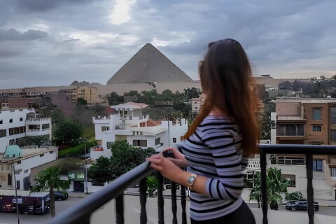 아우라 인 티바 피라미드 호텔