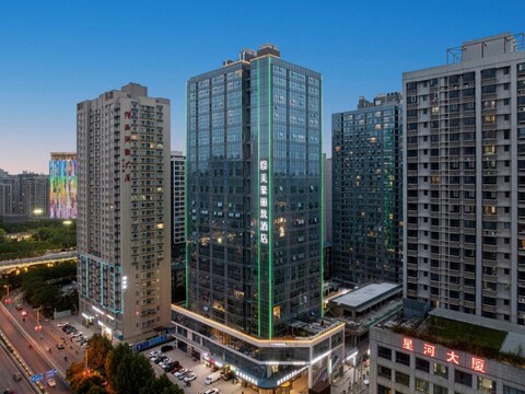 MEHOOD LESTIE Hotel Xi'an Longshouyuan Daming Palace West Subway Station