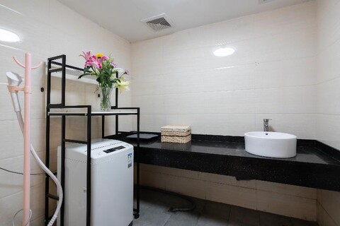 Hanting Hotel Guangzhou Chebei Metro Station