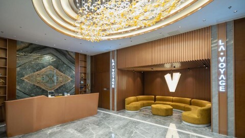 Qingdao Luoxiang Hotel (Qingdao Hongdao Hi-tech Zone Convention and Exhibition Center Branch)