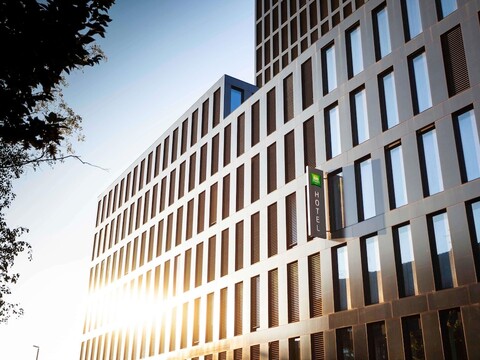 이비스 스타일스 바젤 시티