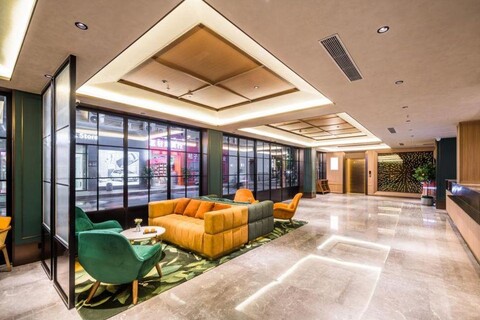 Orange Hotel (Shenzhen Longhua Dalang Commercial Center)