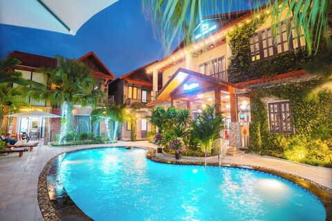 탐 콕 리틀 참 빌라 & 방갈로