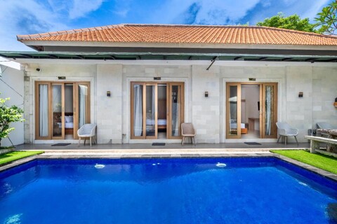 아마라 빌라 짐바란 바이 아이슈와랴 발리 인터내셔널