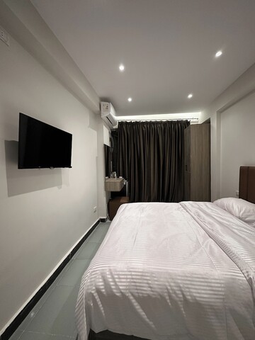 더 피라미드 볼트 뷰 인