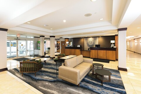 페어필드 인 & 스위트 바이 메리어트 밀워키 에어포트