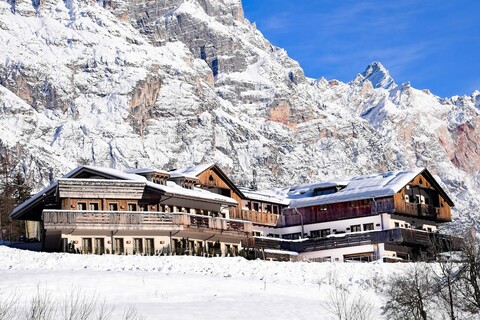 로사페트라 스파 리조트