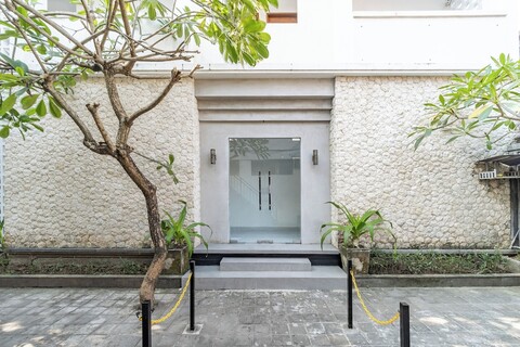 스리크리스나 홈스테이