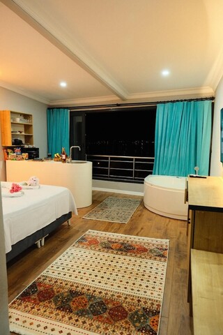 페티예 올드 타운 스위트