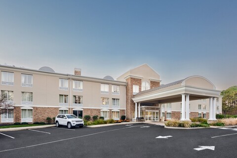 홀리데이 인 익스프레스 호텔, 넵튠 바이 IHG