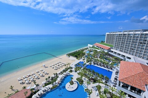 류큐 호텔&리조트 나시로 비치