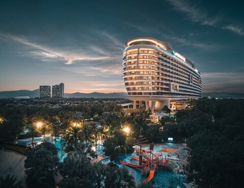 크라운 플라자 산야 하이탕 베이 리조트 바이 IHG