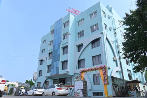 호텔 마하비르 쉐라톤