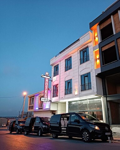 컨티넨탈 에어포트 호텔