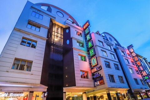 호텔 그랜드 고드윈