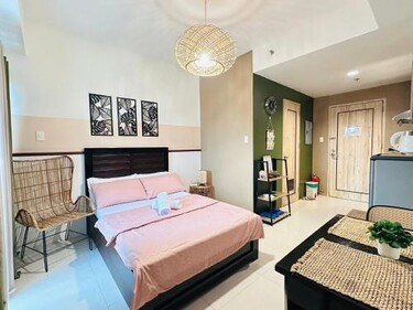 Cozy Studio Unit - Inspiria Condominium Beside Abreeza Mall
