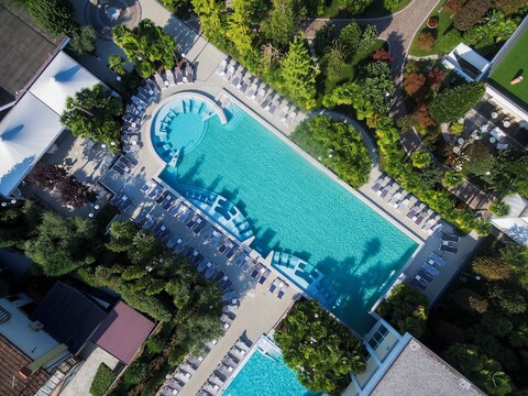 아바노 그랜드 호텔